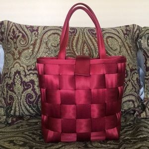 Harvey’s Medium Tote